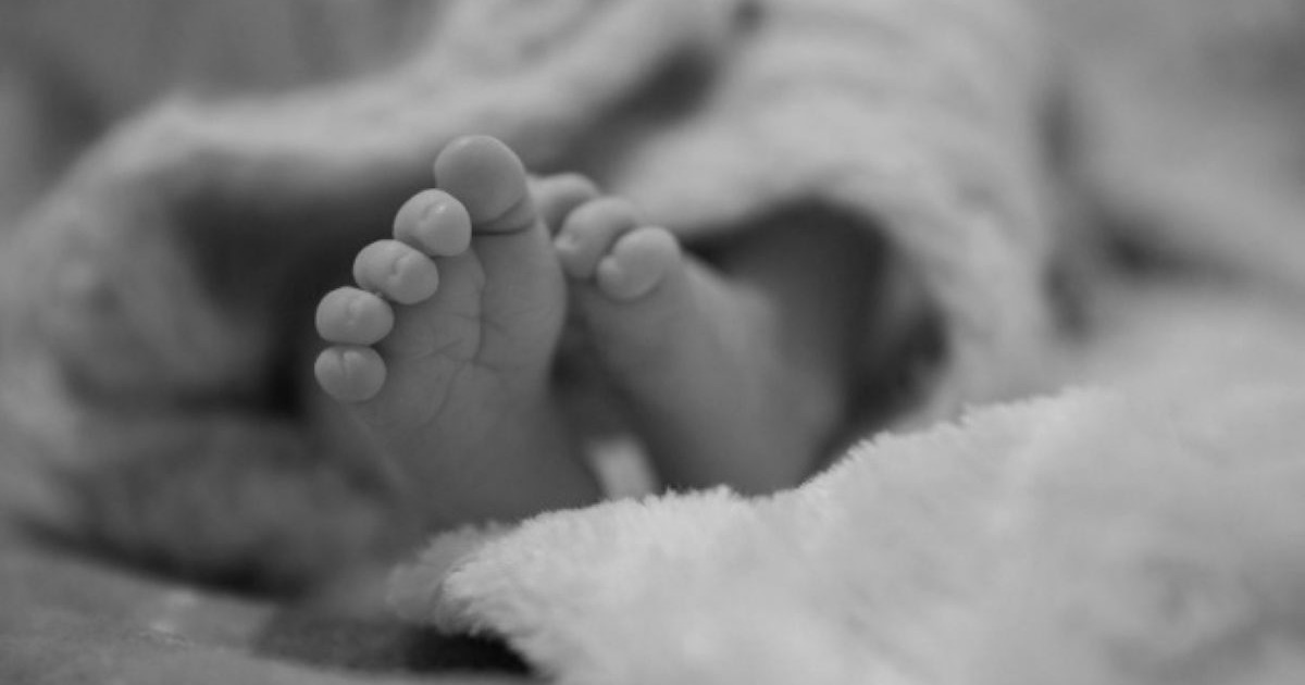 Алты айлық сәбиін өлтірген әйел 15 жылға сотталды