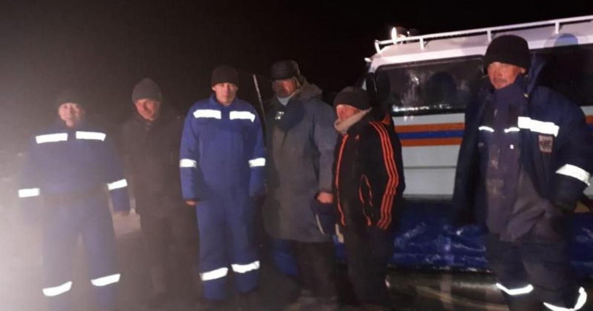 Балқаш көлінің ортасында қалған балықшылар құтқарылды