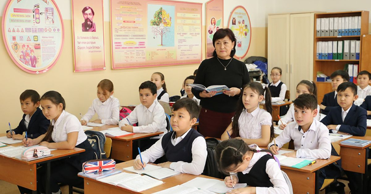 Магистр дәрежесі бар мұғалімдерге 10 АЕК көлемінде үстемақы төленеді