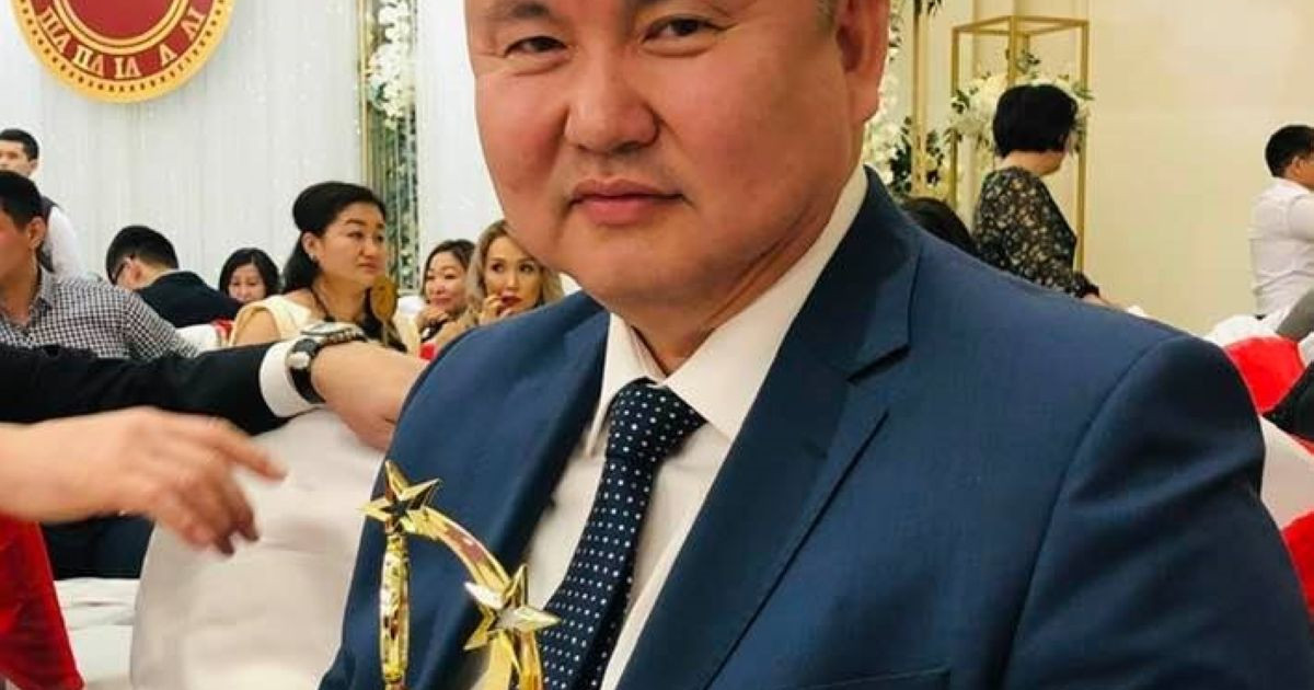 «Халықтың сүйіктісі» – дәрігер Әженов