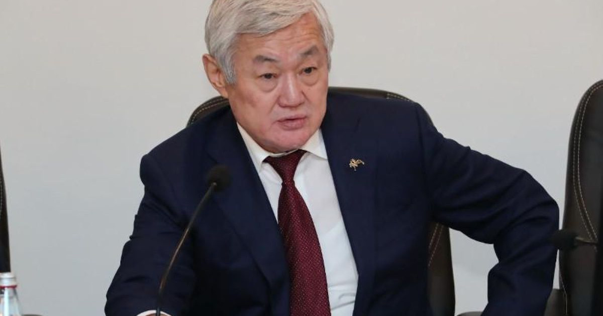 Егер осы аптада қолға алмасаңдар, басқаша сөйлесеміз – Сапарбаев әлеуметтік сала басшыларына