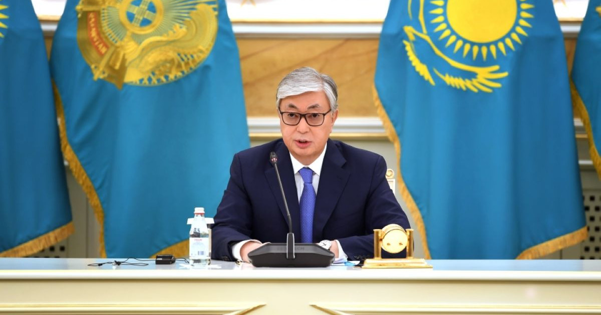 Қасым-Жомарт Тоқаев: Дәрігерлерді қаржылай қолдаудың жаңа пакеті қажет