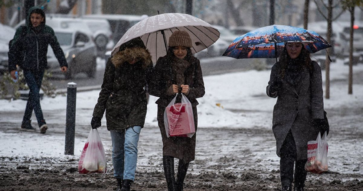 Бүгін еліміздің басым бөлігінде қар аралас жаңбыр жауады