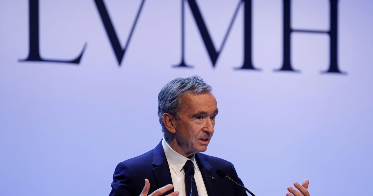 Louis Vuitton иіссу орнына антисептиктер шығара бастады