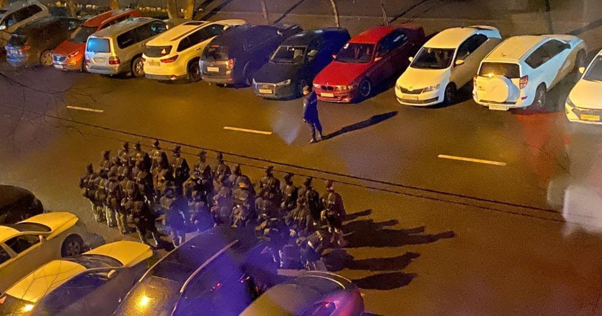 Алматыда тұрғынынан коронавирус анықталған тұрғын үй кешені тұтас карантинге жабылды