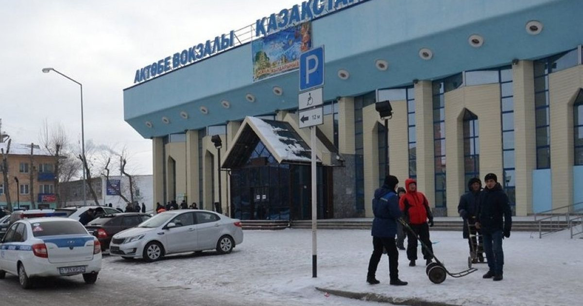 ТЖ кезінде жүк пойызымен қонаққа бармақ болған ақтөбеліктер ұсталды