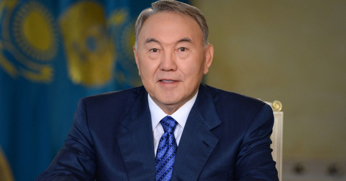 Елбасы қазақстандықтарды Отан қорғаушы күнімен құттықтады