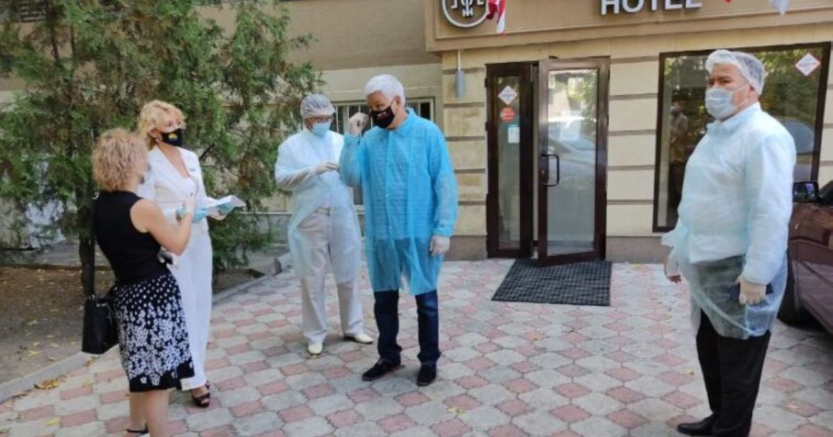 «Nur Otan» алматылық дәрігерлер тұрып жатқан нысандарды тексерді