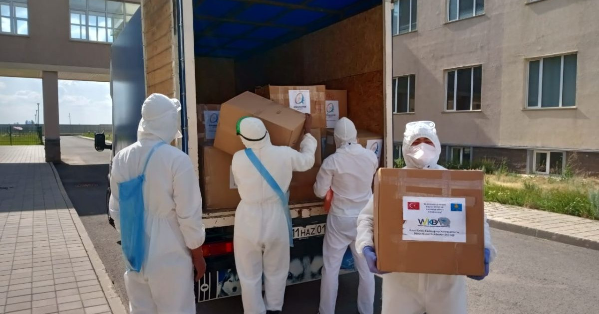 Еуропадағы қандастар гуманитарлық көмек жолдады