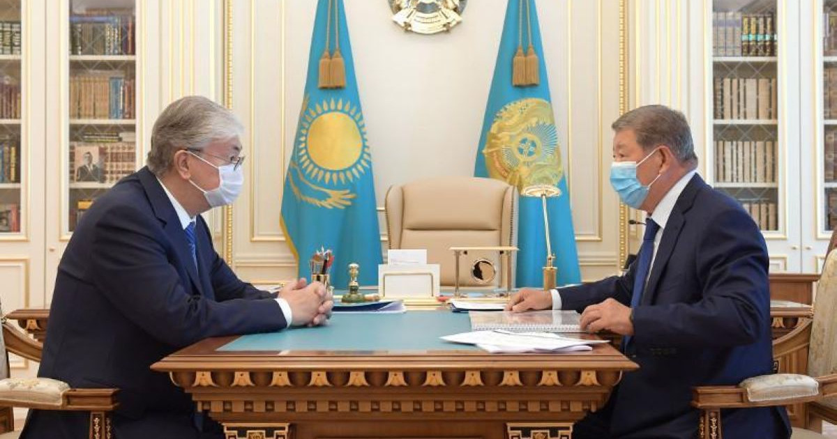 Президенті Ахметжан Есімовті қабылдады