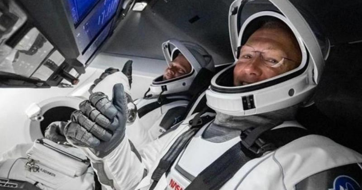 Илон Crew Dragon ғарышкерлері бүгін түнде жерге оралады