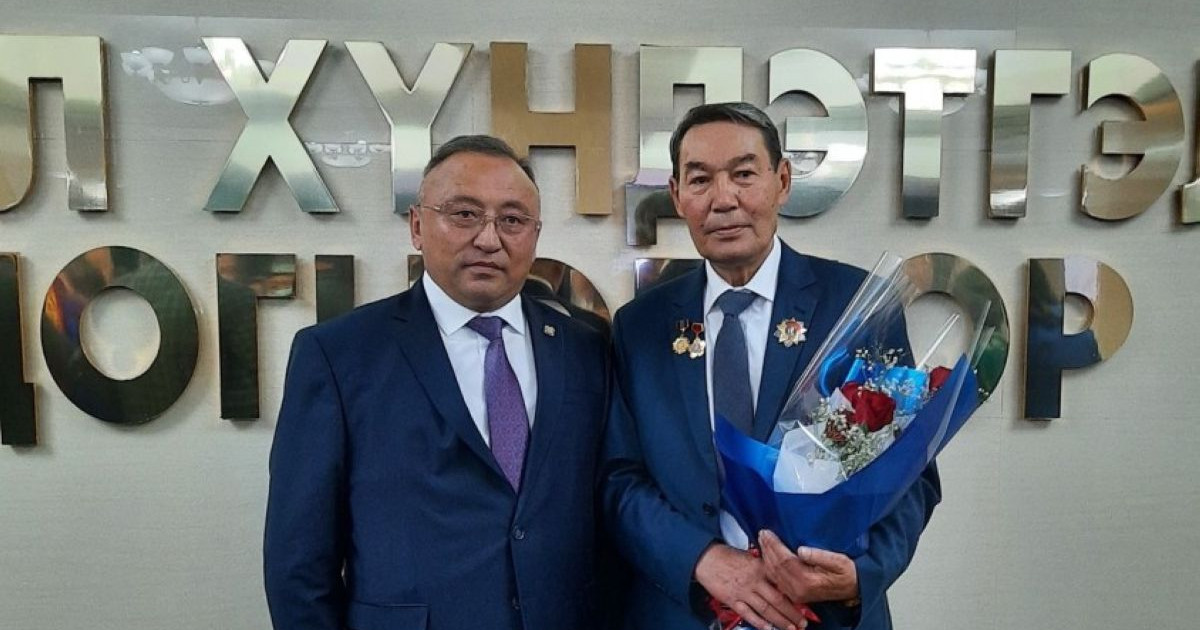 Қандасымыз Есей Нығметұлына «Еңбек Ері» атағы берілді