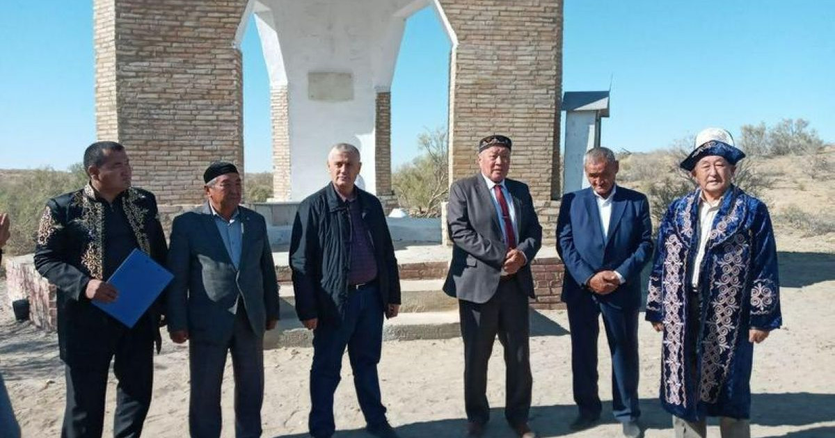 Өзбекстанда Базар жырауға ескерткіш орнатылды