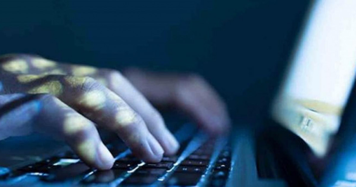 Интернет арқылы жүргізуші куәлігін сатып келген алаяқ ұсталды