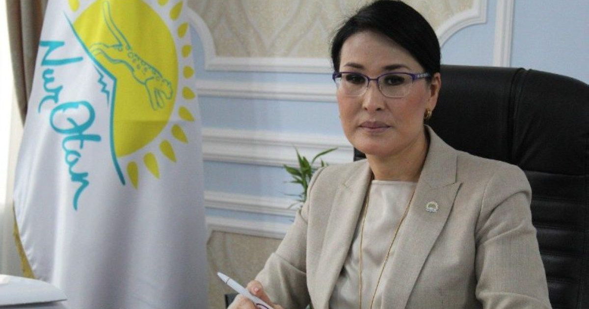 Еліміздегі семіз балалар жарнама құрбаны – сенатор көмек сұрады