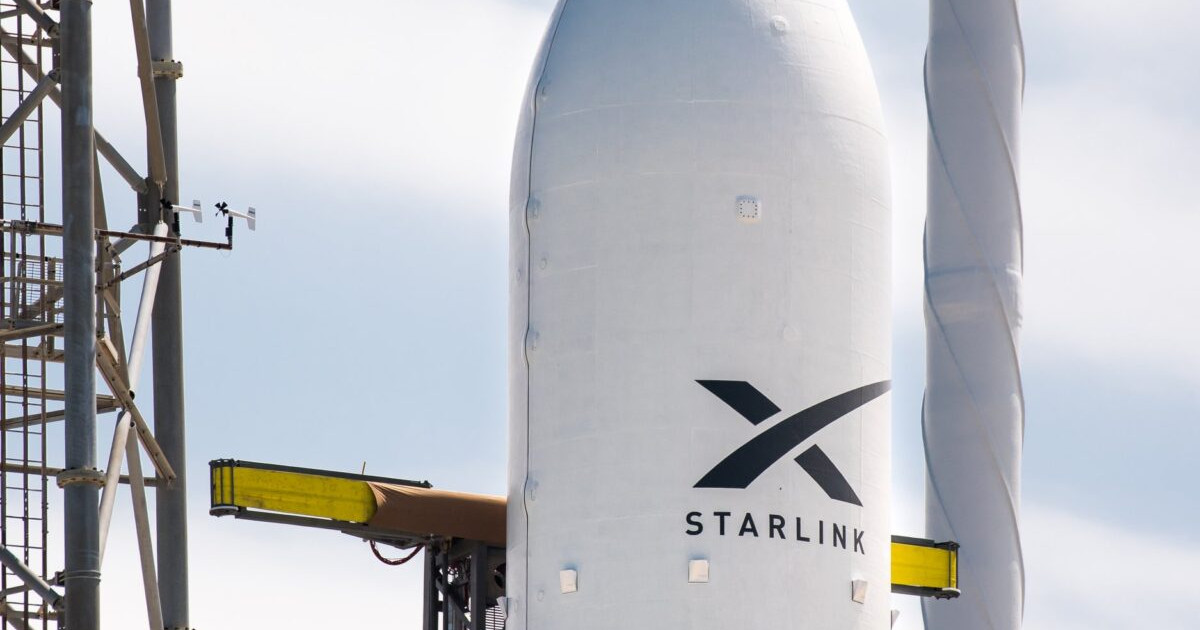 Space X компаниясының 60 спутнигін ұшыру кейінге шегерілді