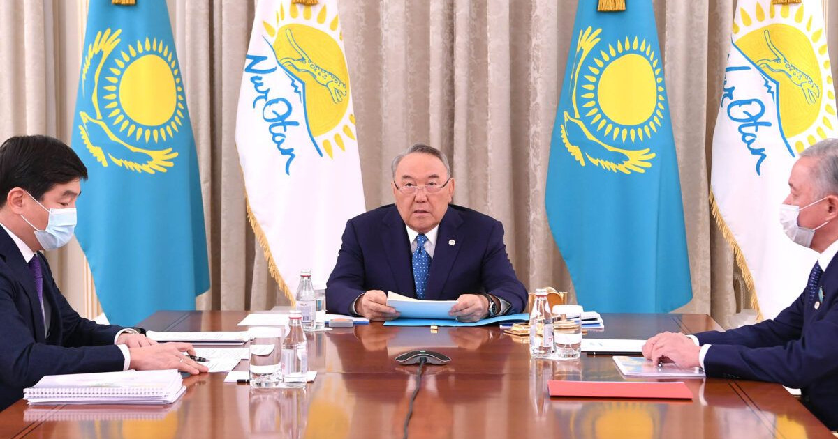 Елбасының төрағалығымен «Nur Otan» партиясының Саяси кеңесі Бюросының отырысы өтті