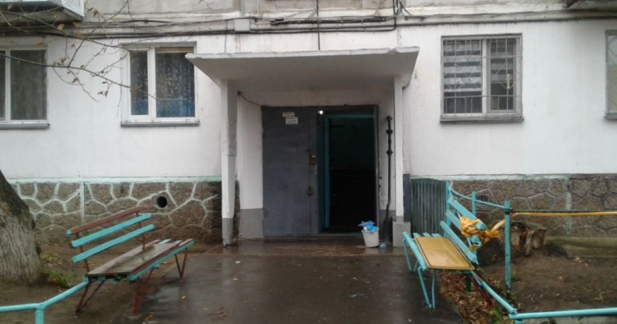 Павлодарда пәтерден үш бала мен анасының денесі табылды