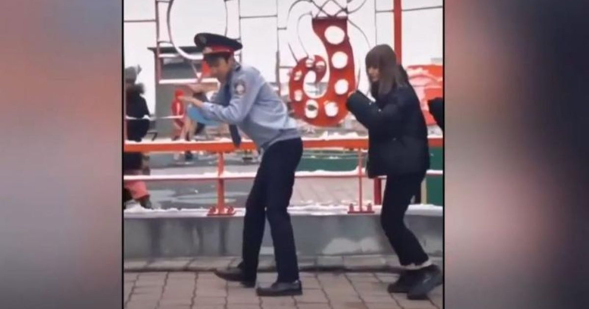 Полиция киімімен TikTok-та билеген ер адам жауапқа тартылды