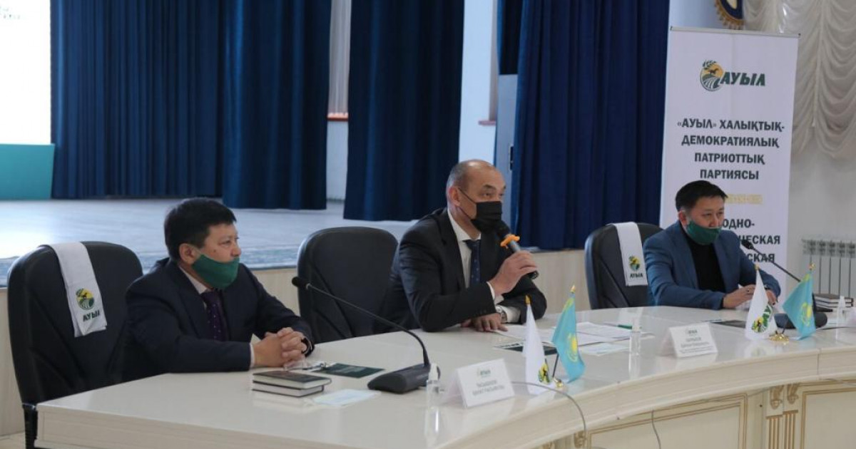 Дәурен Қуат: Партия «Бала нәсібі» жәрдемақысын 18 жасқа дейін төлеуді ұсынып отыр