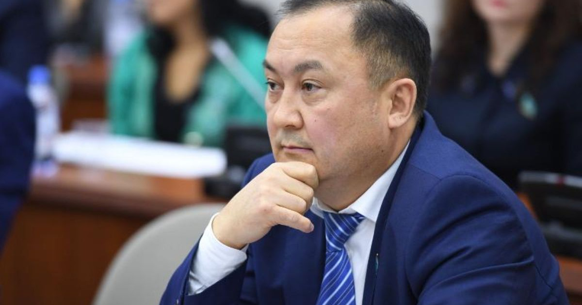 Бір шенеунік Мәжіліс сайлауына қатысудан бас тартты