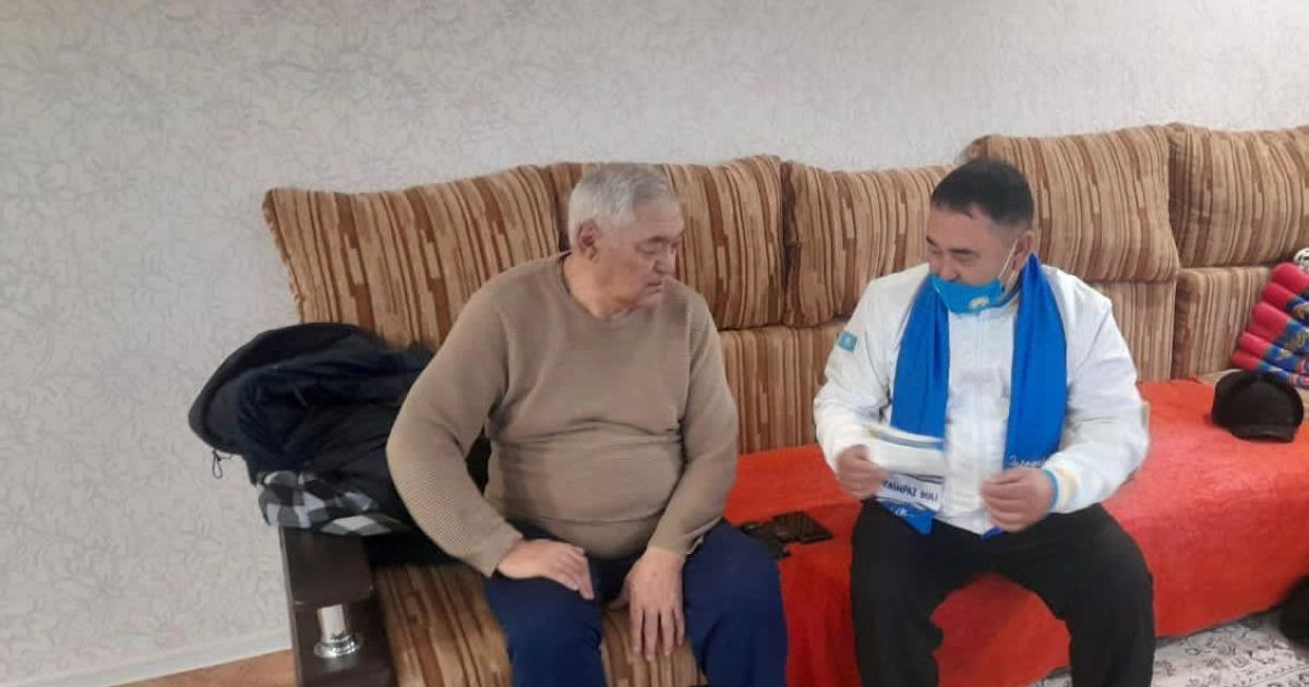 Канвассинг шарасы аясында қариялармен кездесті
