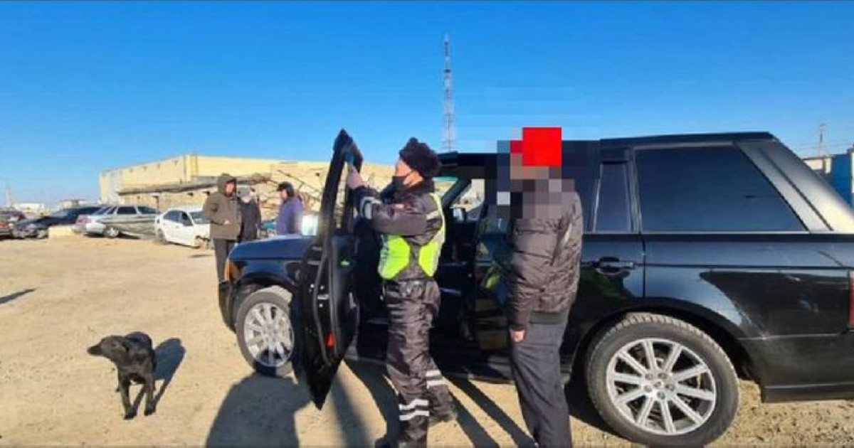 1 млн 400 мың теңге айыппұлы бар Land Rover жүргізушісі ұсталды
