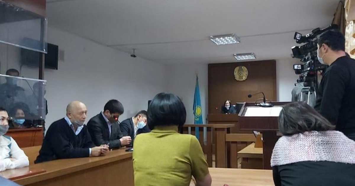 Тоңазытқыштағы сәби өлімі: Атырауда перзентханаға дәрігерлеріне үкім шықты