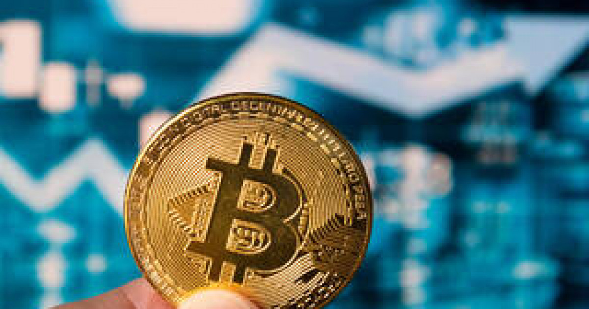 Биткойн бағамы 33 мың доллардан асты – өз рекордын жаңартты