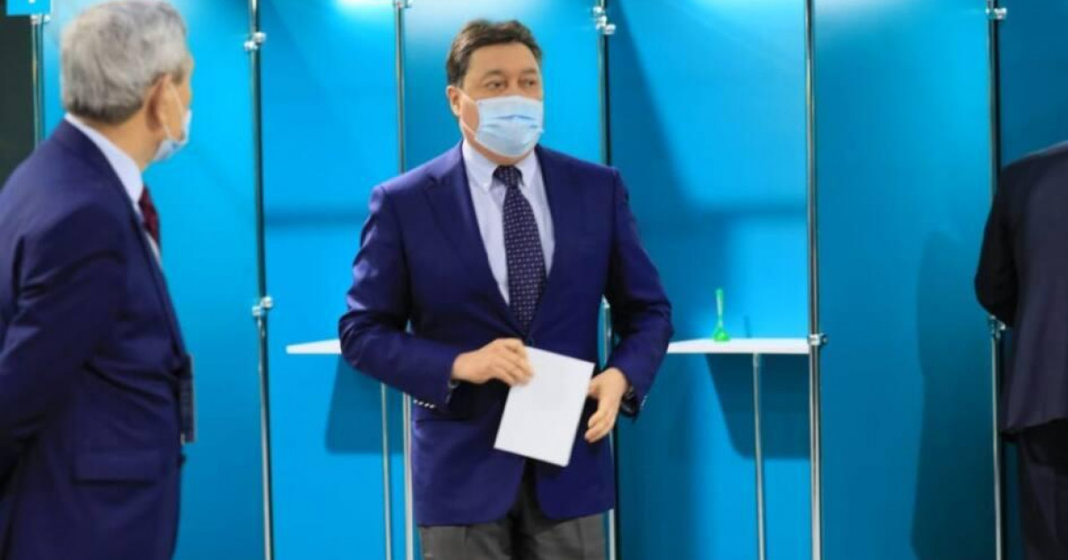 Мәжіліс депутаттарын сайлау: Асқар Мамин ҚХА сессиясына қатысып, дауыс берді