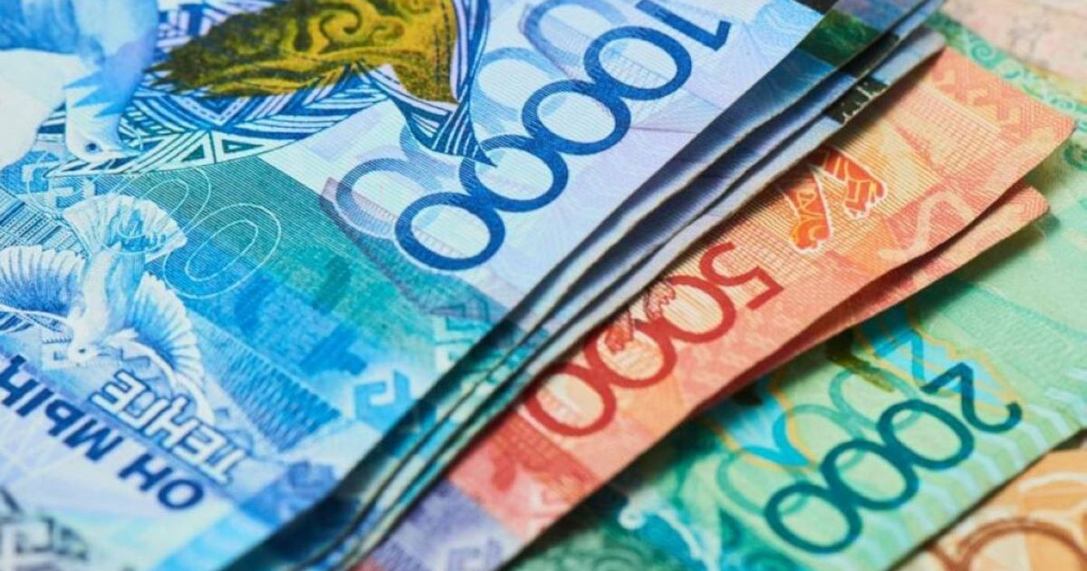 Елімізде тағы бірқатар сала қызметкерлерінің жалақысы артпақ