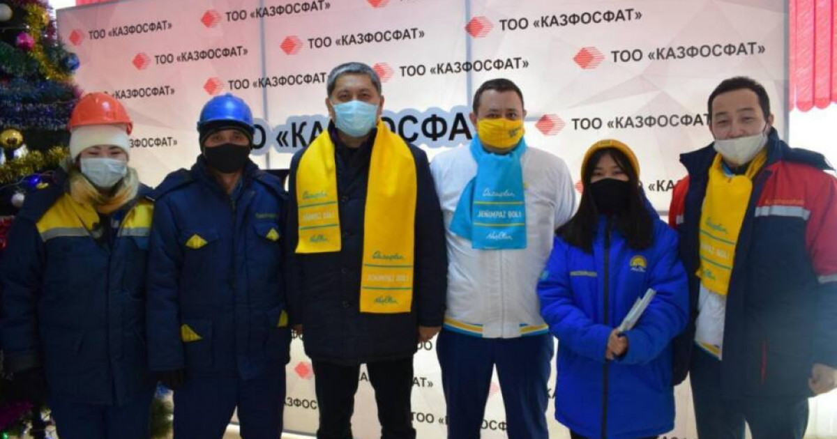 «Даму мен прогресс үшін»: Тараздағы фосфор зауытының еңбек ұжымы сайлауға сенім білдірді