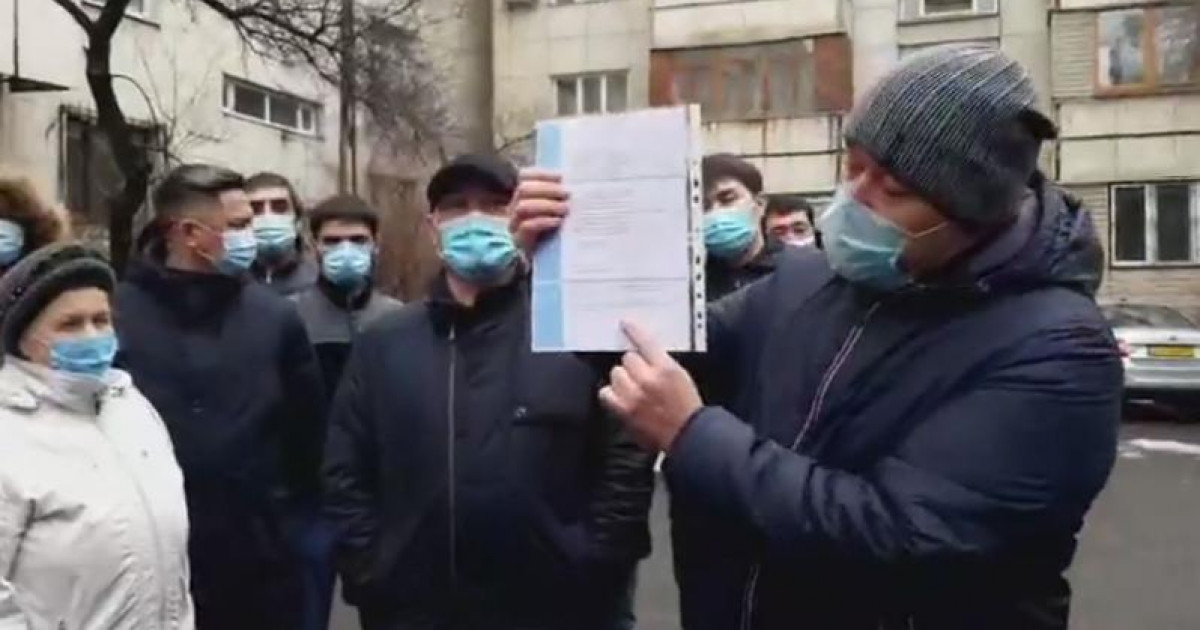 «Биліктен көмек сұраймыз»: алматылықтар орталықта салынатын құрылысқа шағымданды
