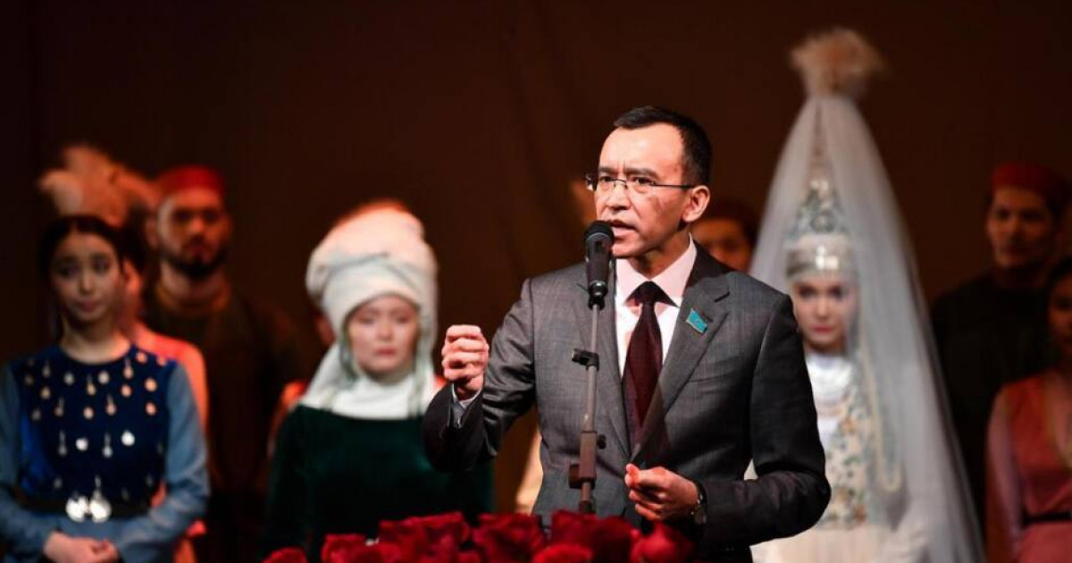 Мәулен Әшімбаев: Біз бойымызды да, ойымызды да Абай сөздеріне қарап түзейміз