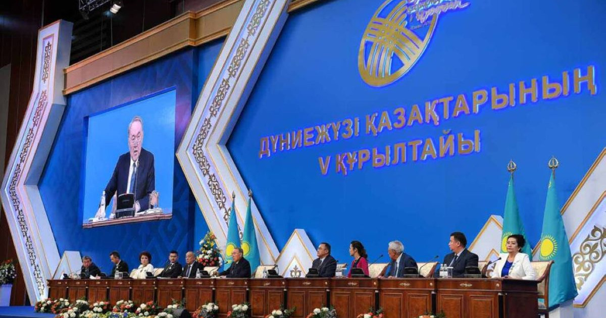 Қазақ көші қолдаусыз болған емес