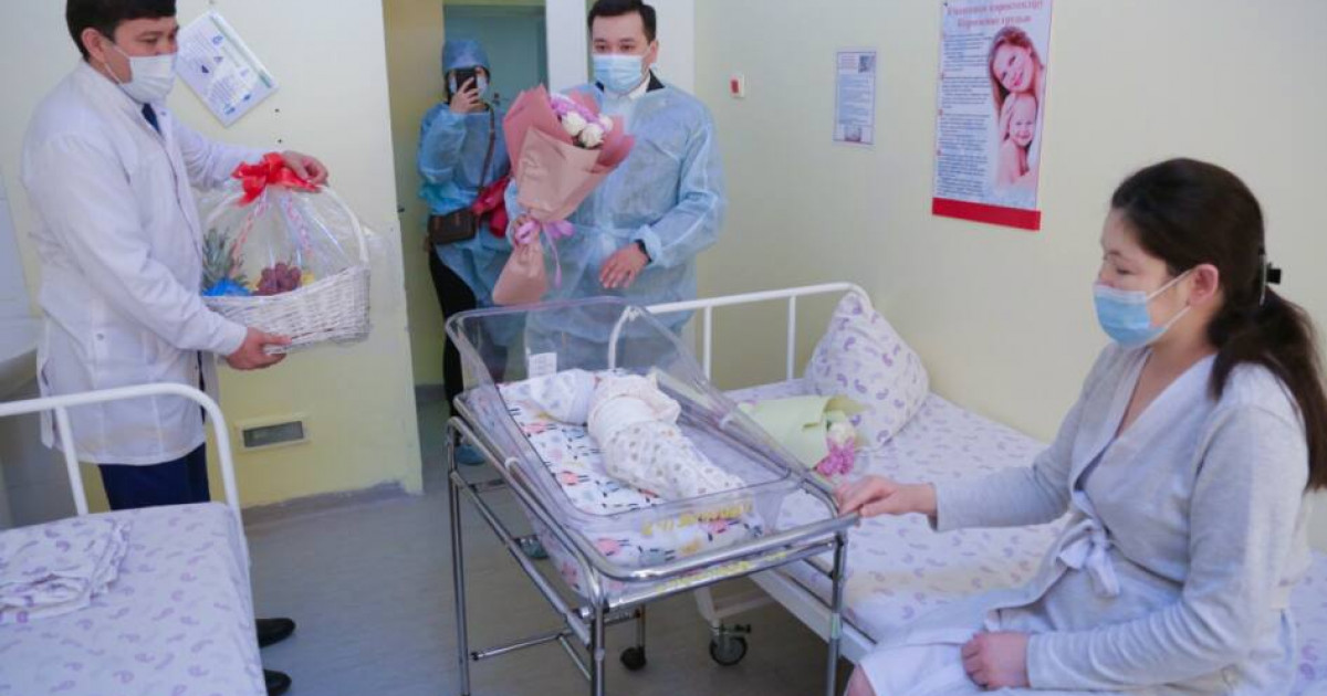 Жасотандықтар мереке қарсаңында жас аналарға құрмет көрсетті