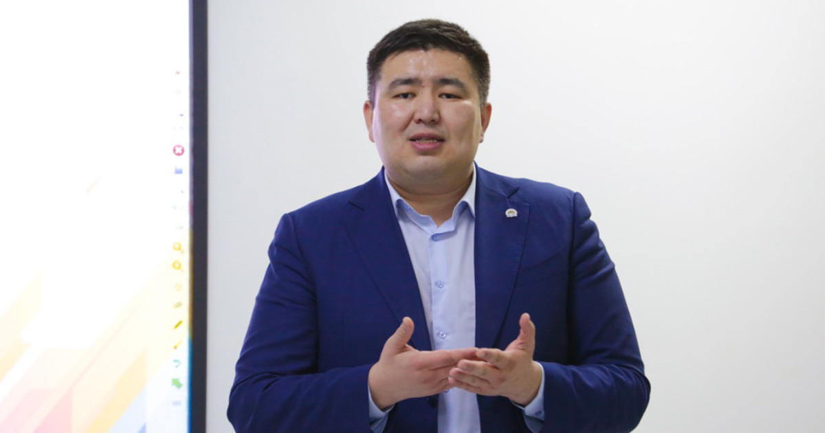 «Nur Otan» партиясы жанындағы Жас депутаттар корпусын Елнұр Бейсенбаев басқарады