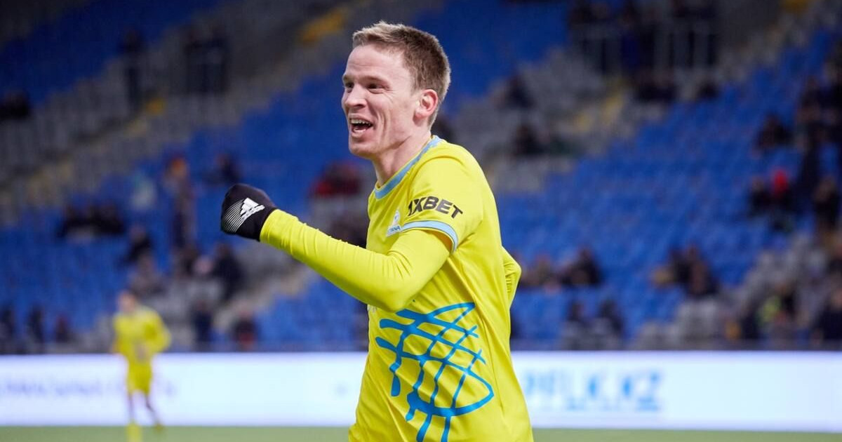 Легионер футболшы Қазақстан құрамасында ойнау үшін азаматтық алмақ