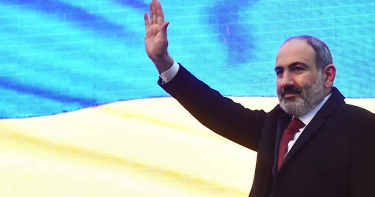 Армения премьер-министрі Никол Пашинян отставкаға кетті