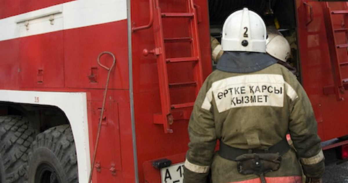 Қызылжарда шөп жанып, бір ауылдың 6 үйі өртеніп кетті