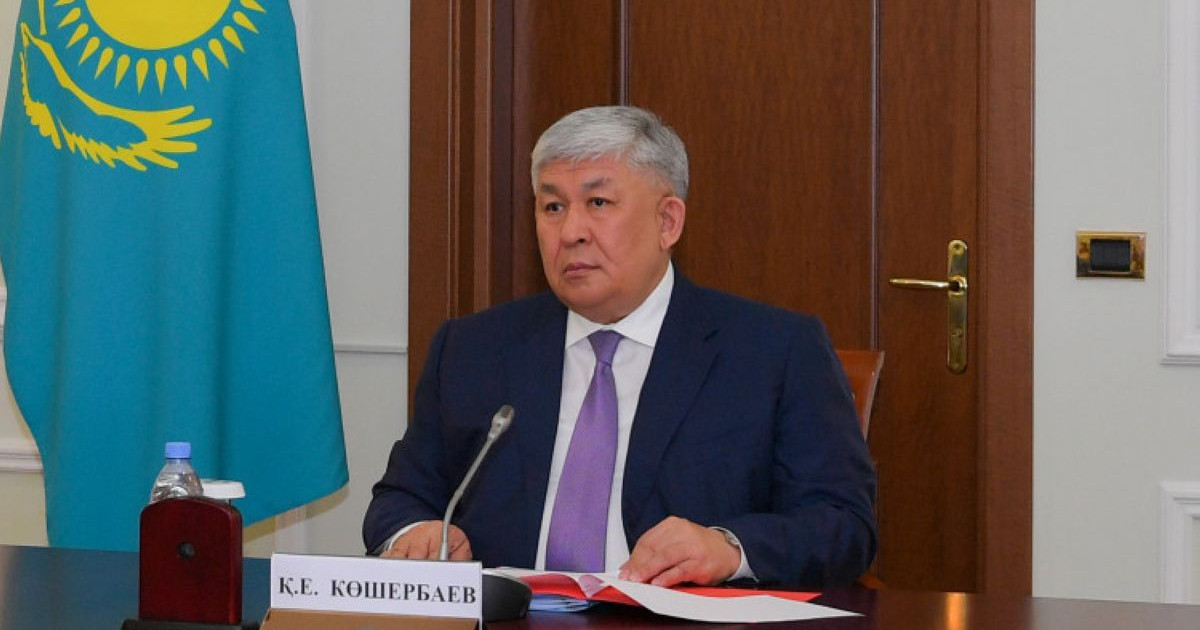 Қырымбек Көшербаев Азаматтық мәселелер жөніндегі комиссияның кезекті отырысын өткізді