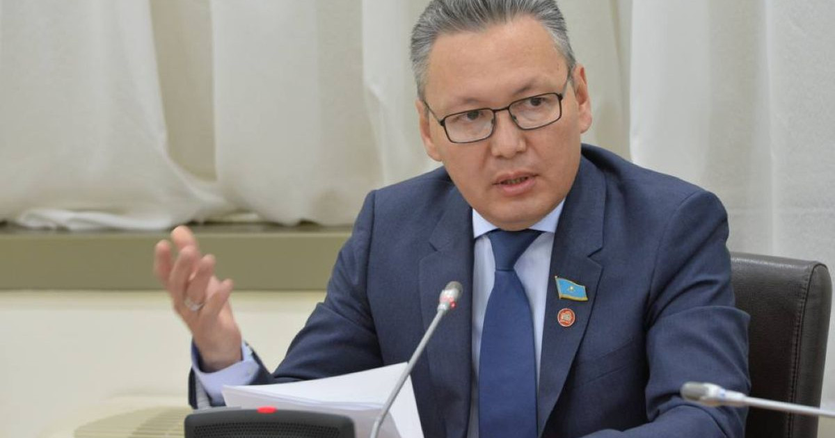 Депутат медициналық қызметтің сапасы мен қолжетімділі туралы мәселе көтерді