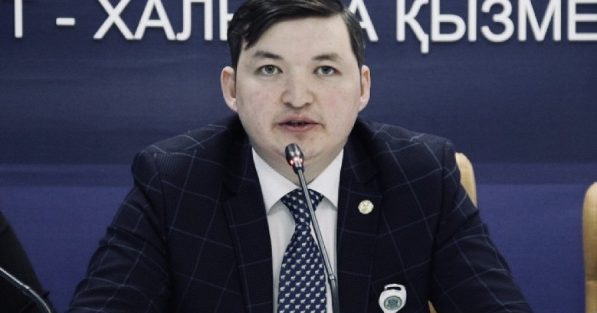 «Баламызды тәртіпсіз мұғалімнен қорғайық» - педагогтердің біліктілігін енді компьютер қадағалайды