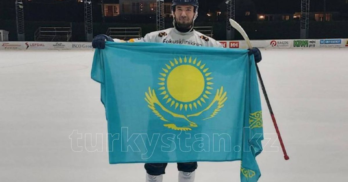 Норвегиядағы хоккейші әрі бас бапкер қазақ