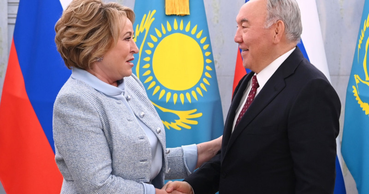 Елбасы Валентина Матвиенкомен кездесті