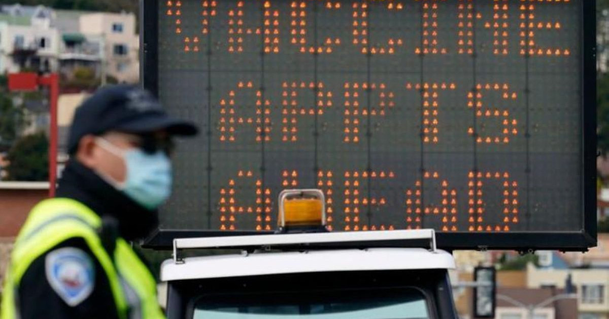 АҚШ-та вакцина алмағандар арасында коронавирус жұқтырғандар көбейді