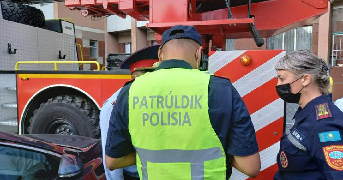 Өрт сөндіру көлігінің жолын бөгеген 5 жүргізушіге айыппұл салынды