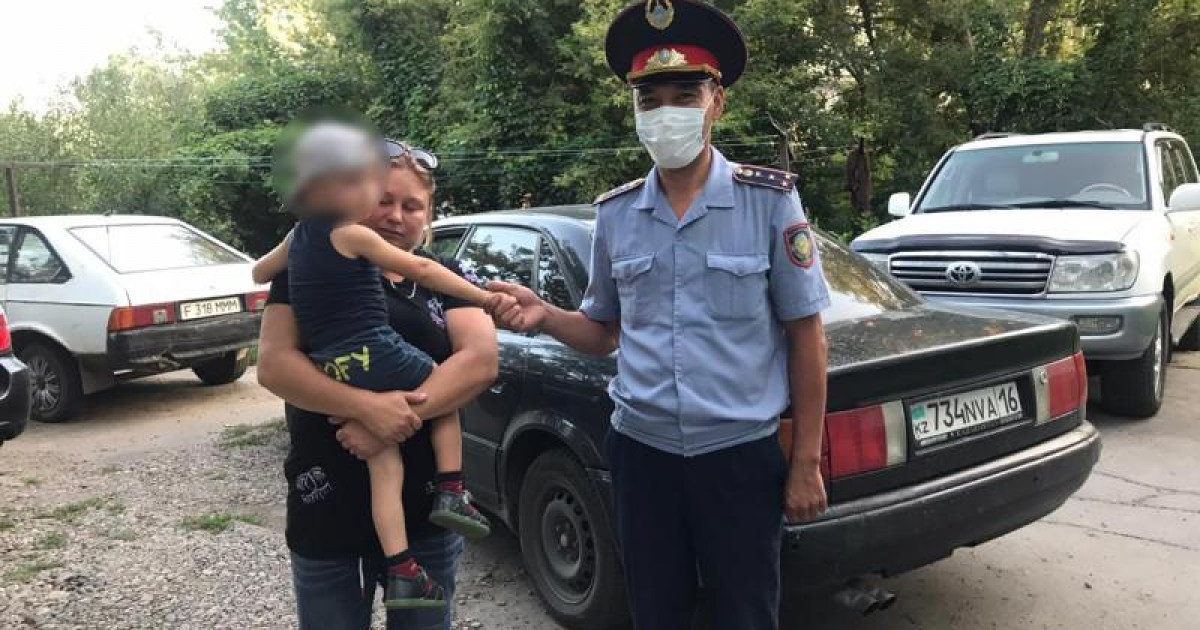 Анасы дүкен аралап жүрген: ШҚО-да жоғалған 3 жасар бала табылды