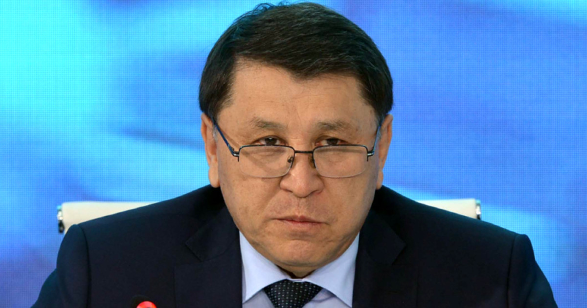 Жандарбек Бекшин жаңа қаулыға қол қойды