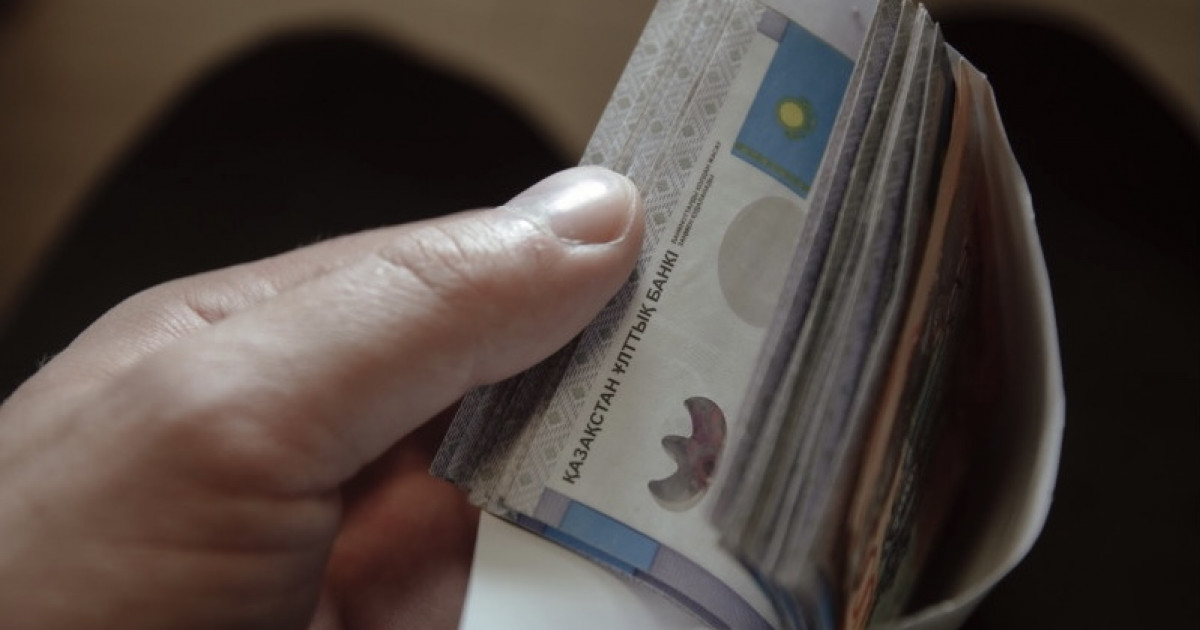 200 мың теңге пара алған полицейлер 7 млн теңге айыппұл төледі